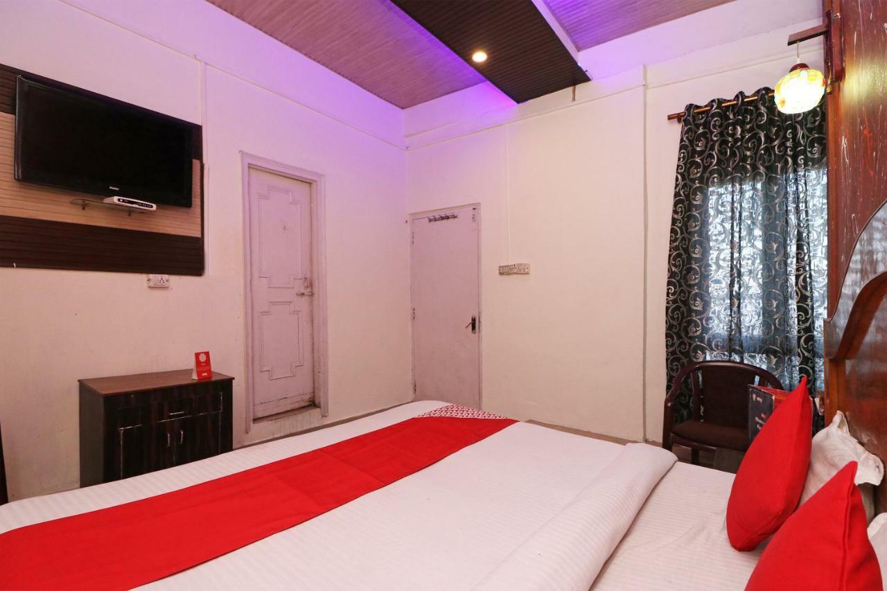 Oyo 43505 Hotel The White House Hisār Esterno foto